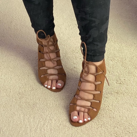 Forever 21 - Booties - Picture 3 of 4